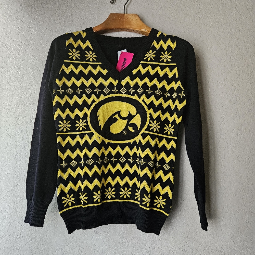 FOCO Official NCAA Woman's Iowa Hawkeyes Holiday Yellow Cotton Sweater Size L